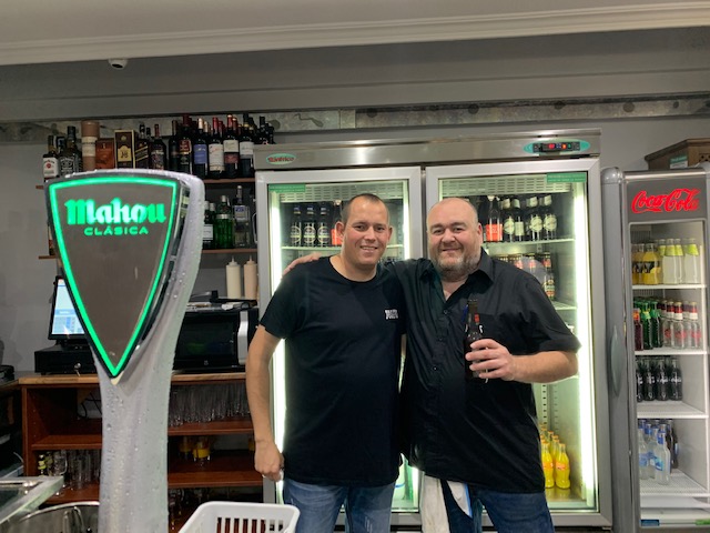 CAFE-BAR DE LUJO, UN NUEVO BAR SE HA INAUGURADO EN VILLAMAYOR