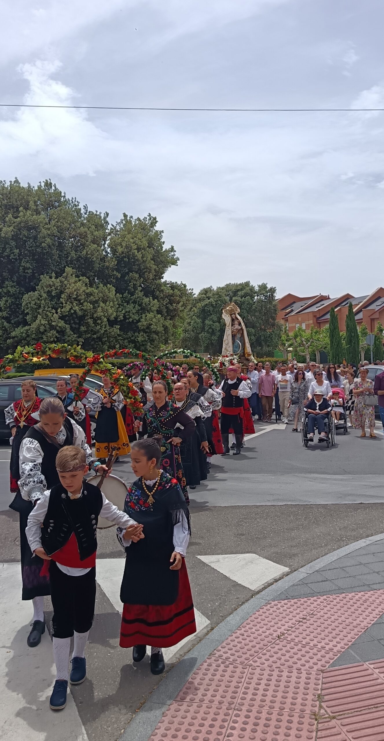 Procesión en honor de Ntra. Sra. Virgen de los Remedios (Fiestas Patronales 2025)
