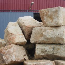 LA FERIA DE LA PIEDRA NACIÓ DENTRO DE LAS FIESTAS EN HONOR A NUESTRA PATRONA LA VIRGEN DE LOS REMEDIOS. SEGUNDO VÍDEO.